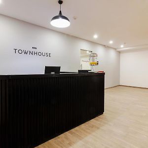 Super Townhouse Rcc Elite